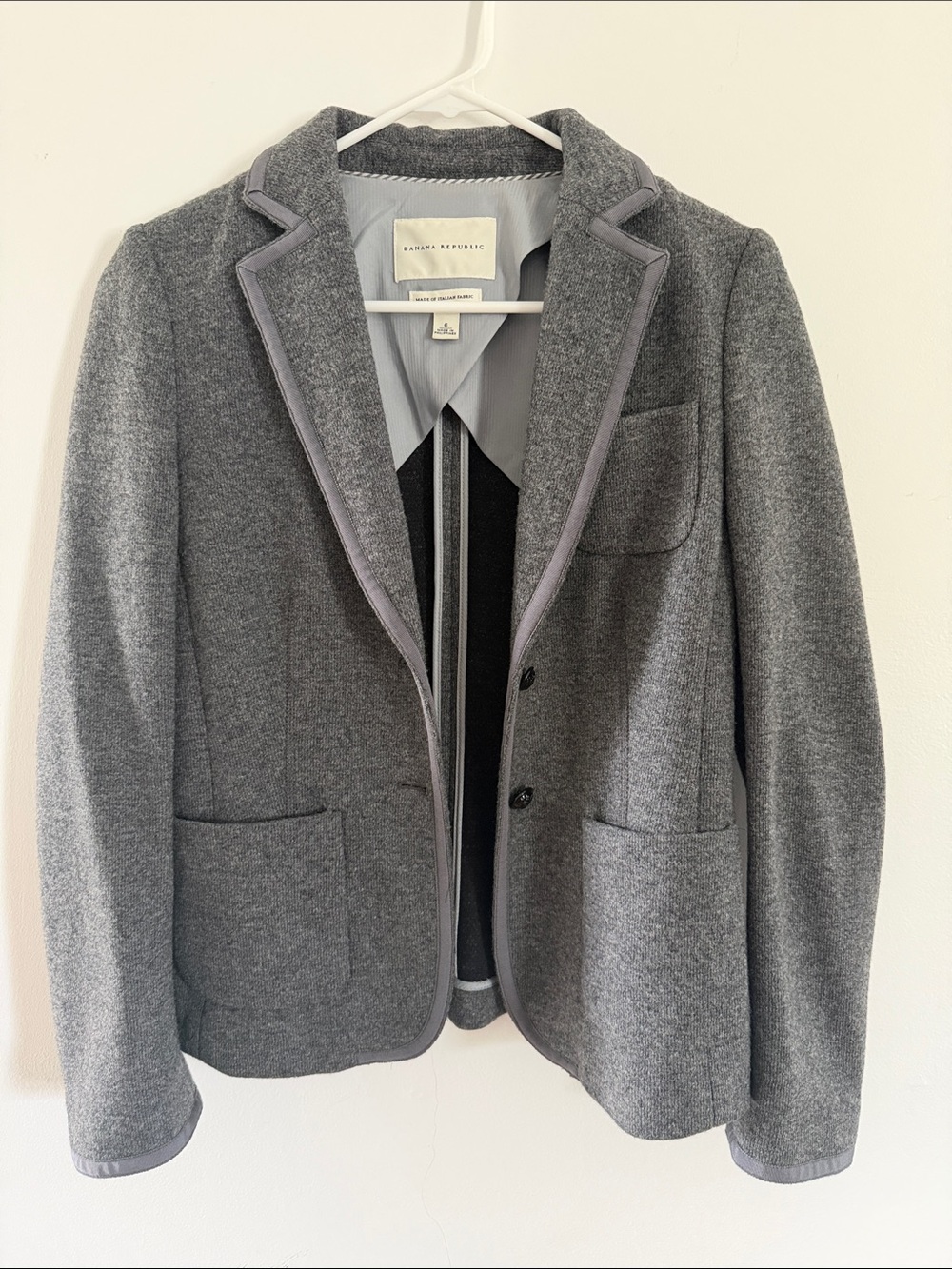 Banana Republic Grey Felted Wool-Blend Blazer with Contrast Trim